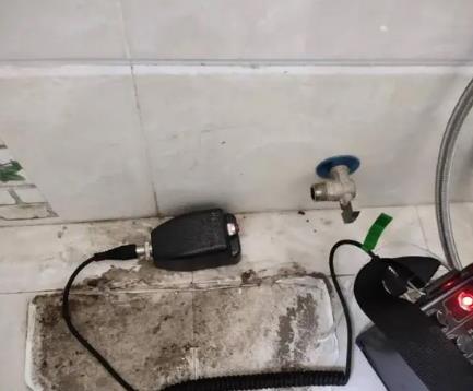 多伦屋顶漏水维修公司分享下卫生间漏水的危害及解决方法